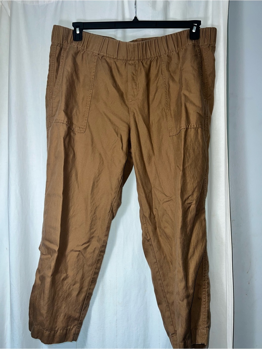 Banana Republic Women's Tan Elastic-Waist Chino Joggers
